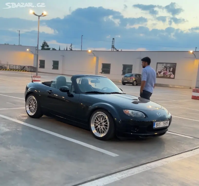 Mazda MX5